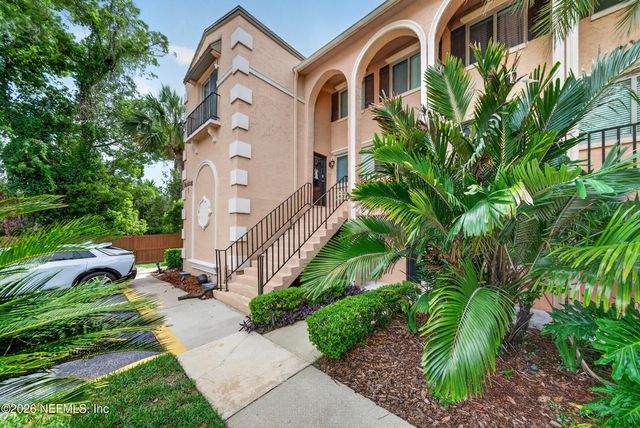5375 ORTEGA FARMS Boulevard 102, Jacksonville, FL 32210