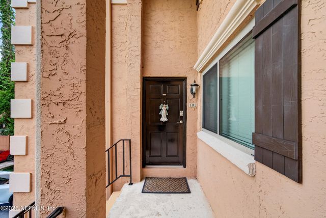 5375 ORTEGA FARMS Boulevard 102, Jacksonville, FL 32210