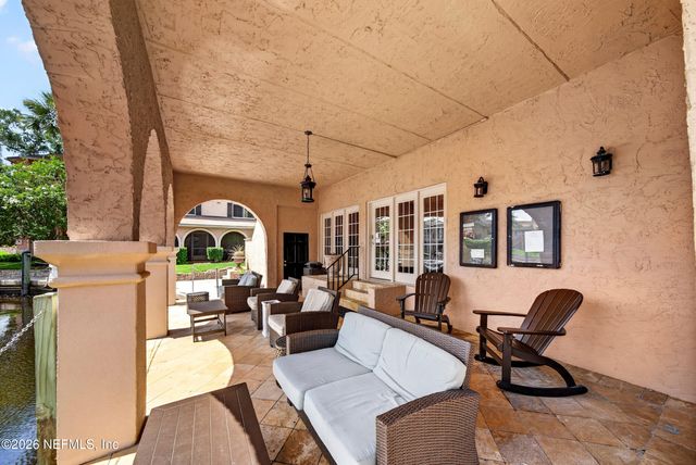 5375 ORTEGA FARMS Boulevard 102, Jacksonville, FL 32210