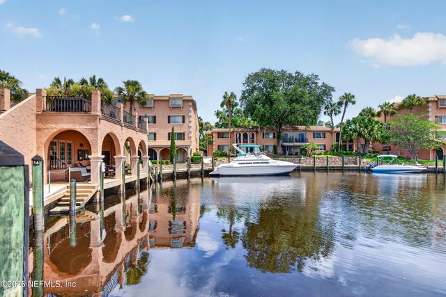5375 ORTEGA FARMS Boulevard 102, Jacksonville, FL 32210