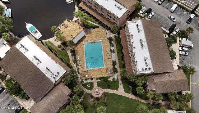 5375 ORTEGA FARMS Boulevard 102, Jacksonville, FL 32210