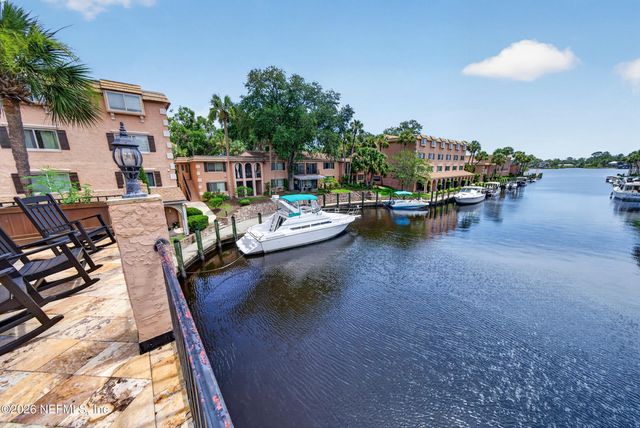 5375 ORTEGA FARMS Boulevard 102, Jacksonville, FL 32210