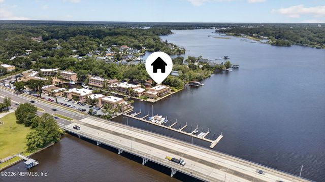 5375 ORTEGA FARMS Boulevard 102, Jacksonville, FL 32210