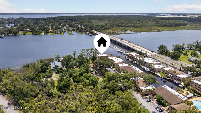 5375 ORTEGA FARMS Boulevard 102, Jacksonville, FL 32210