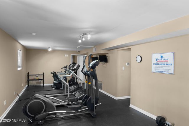 5375 ORTEGA FARMS Boulevard 102, Jacksonville, FL 32210