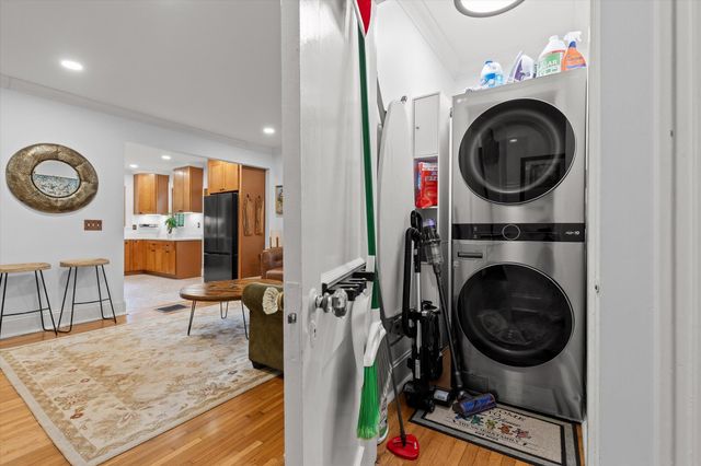 117 S Bragg Avenue, Lookout Mountain, TN 37350