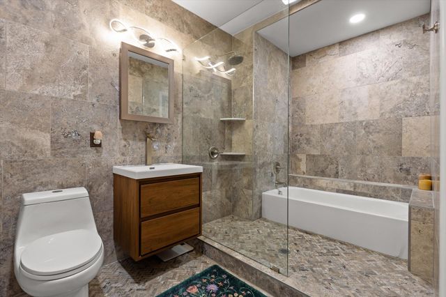 117 S Bragg Avenue, Lookout Mountain, TN 37350