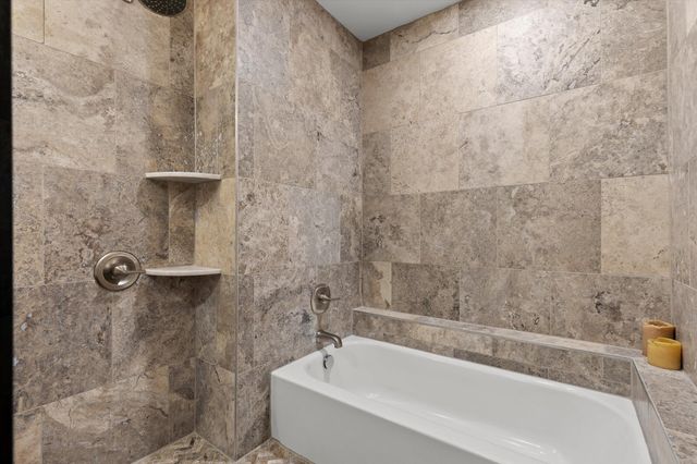 117 S Bragg Avenue, Lookout Mountain, TN 37350