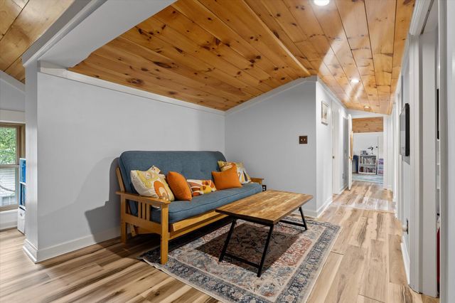 117 S Bragg Avenue, Lookout Mountain, TN 37350