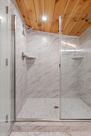 117 S Bragg Avenue, Lookout Mountain, TN 37350