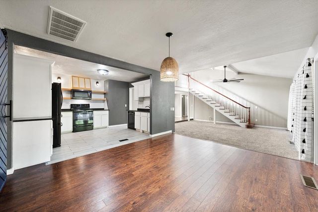 816 Woodbury Drive, Edmond, OK 73034