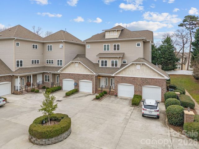 18827 Cloverstone Circle, Cornelius, NC 28031