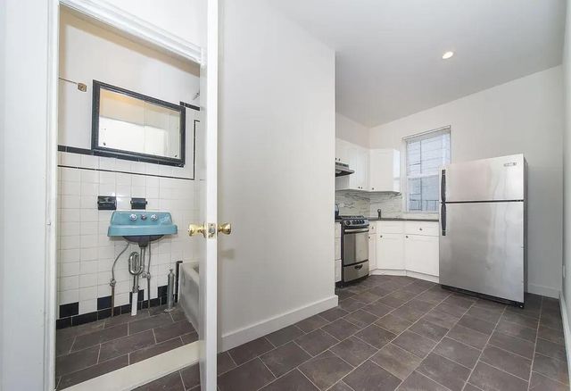 427 Humboldt Street, New York City, NY 11211
