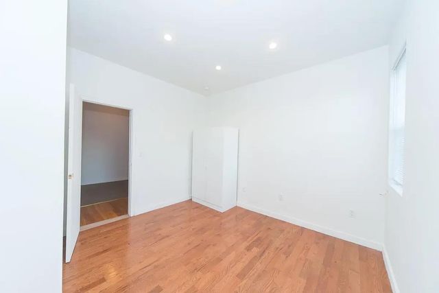 427 Humboldt Street, New York City, NY 11211