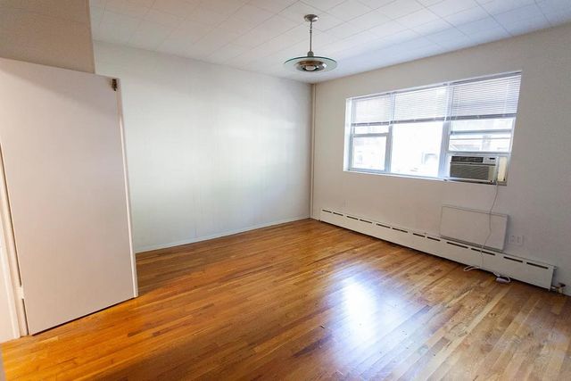 427 Humboldt Street, New York City, NY 11211