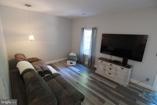 8 NORWOOD CT, Medford, NJ 08055