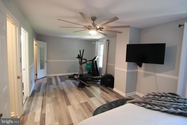 8 NORWOOD CT, Medford, NJ 08055