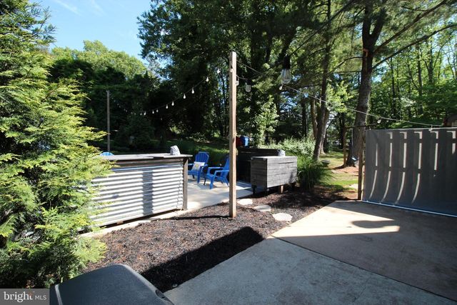 8 NORWOOD CT, Medford, NJ 08055