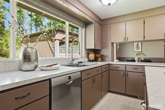 3719 260th Street E, Spanaway, WA 98387