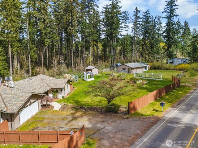 3719 260th Street E, Spanaway, WA 98387