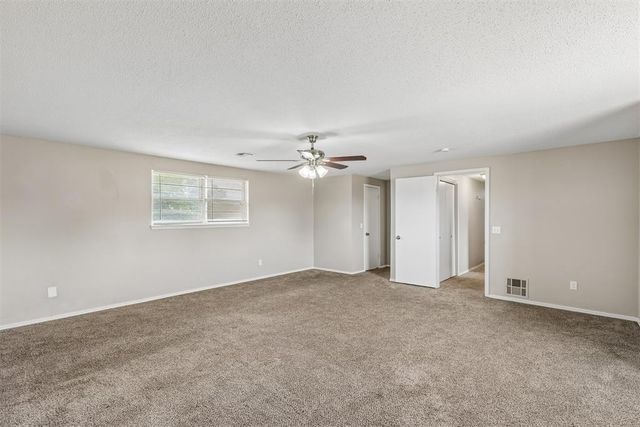 5825 NW 72nd Street, Oklahoma City, OK 73132
