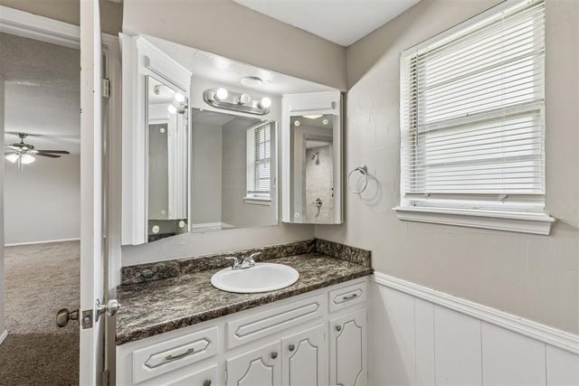 5825 NW 72nd Street, Oklahoma City, OK 73132