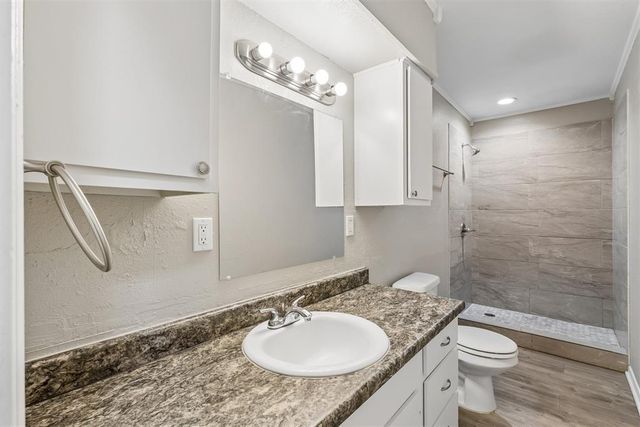 5825 NW 72nd Street, Oklahoma City, OK 73132