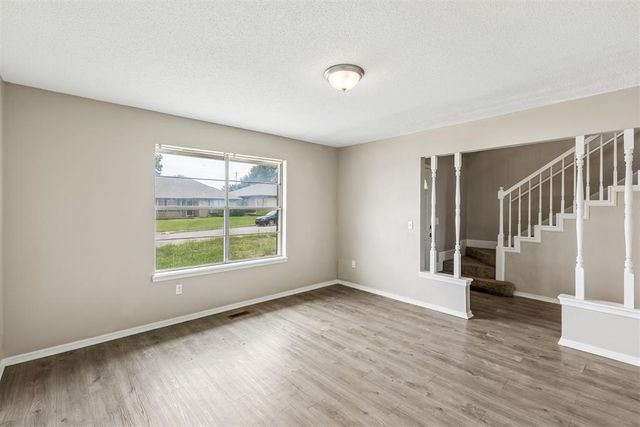 5825 NW 72nd Street, Oklahoma City, OK 73132