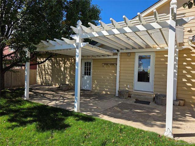 8796 Crossfire Dr, Wellington, CO 80549