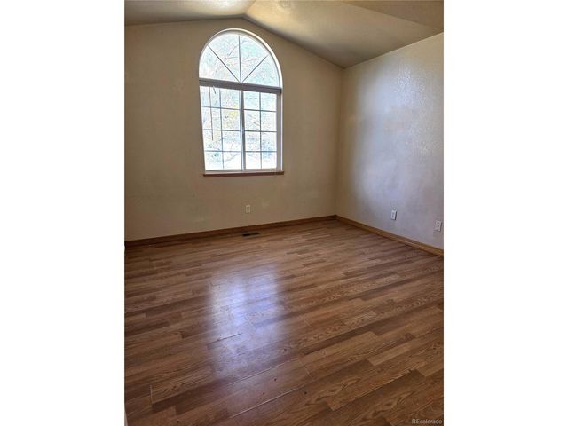 8796 Crossfire Dr, Wellington, CO 80549