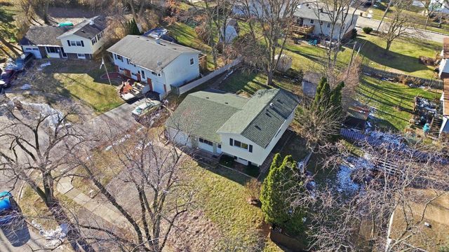 1388 Jill Court, Glendale Heights, IL 60139