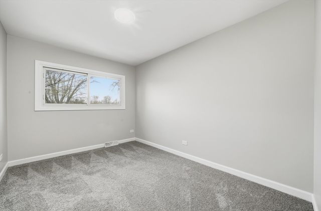 1388 Jill Court, Glendale Heights, IL 60139