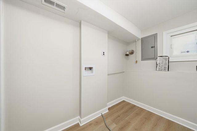 1388 Jill Court, Glendale Heights, IL 60139