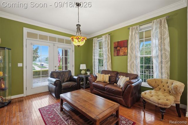 49335 Dominion Court, Canton, MI 48187