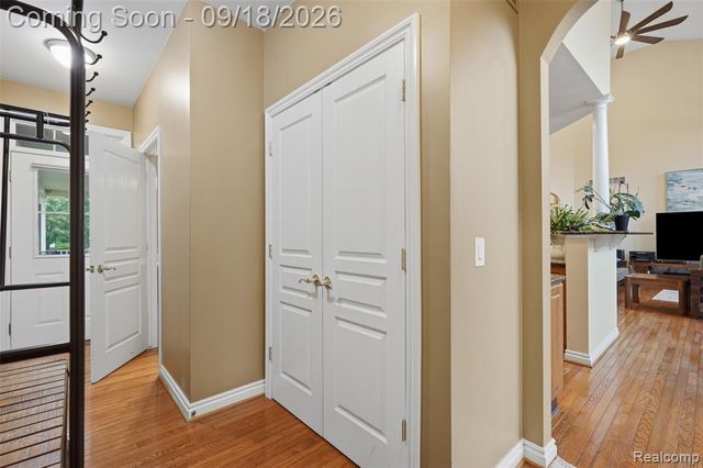 49335 Dominion Court, Canton, MI 48187