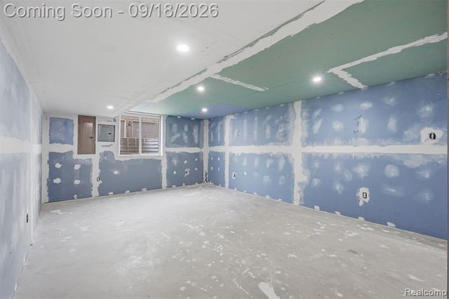 49335 Dominion Court, Canton, MI 48187