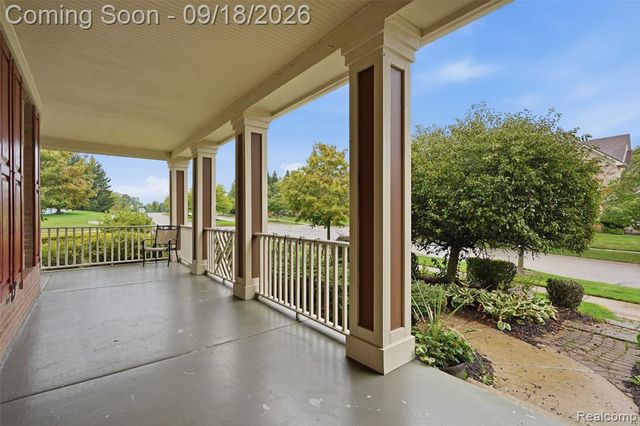 49335 Dominion Court, Canton, MI 48187