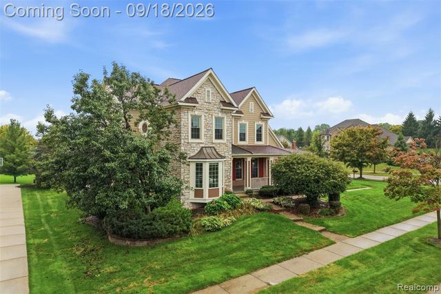 49335 Dominion Court, Canton, MI 48187