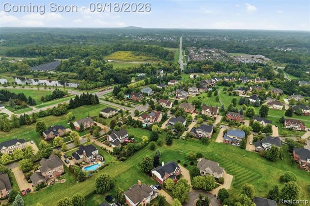 49335 Dominion Court, Canton, MI 48187