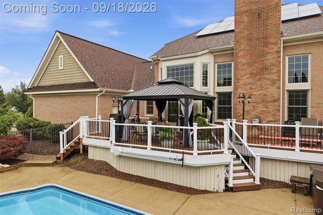 49335 Dominion Court, Canton, MI 48187