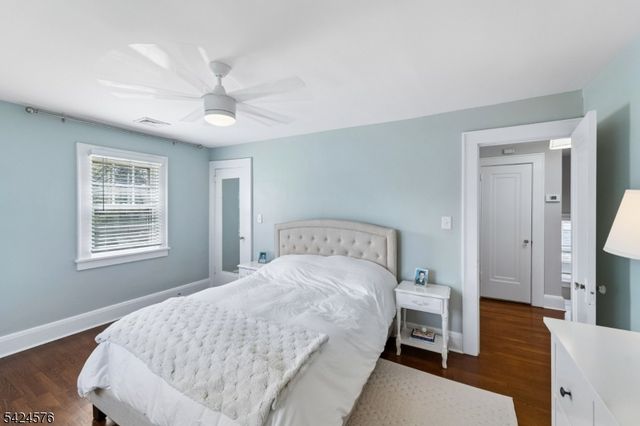 582 Sherwood Pkwy, Westfield Town, NJ 07090