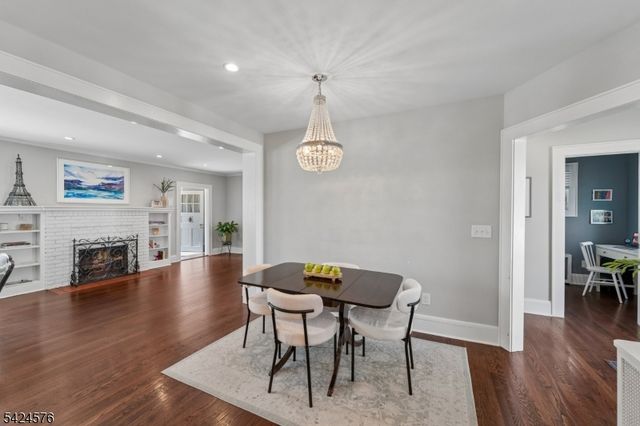 582 Sherwood Pkwy, Westfield Town, NJ 07090