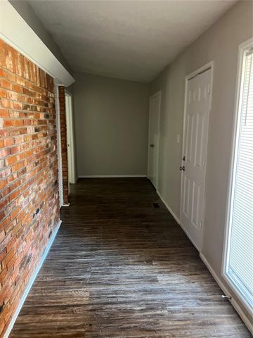 5104 NW 27th Street, Oklahoma City, OK 73127