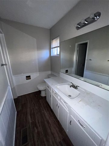 5104 NW 27th Street, Oklahoma City, OK 73127