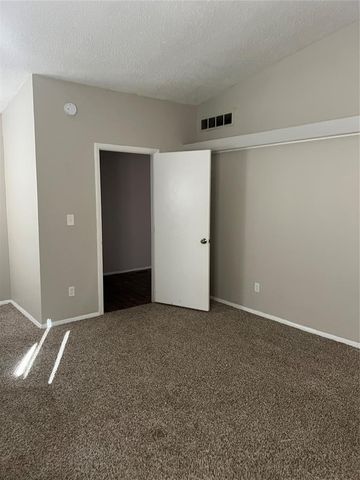 5104 NW 27th Street, Oklahoma City, OK 73127