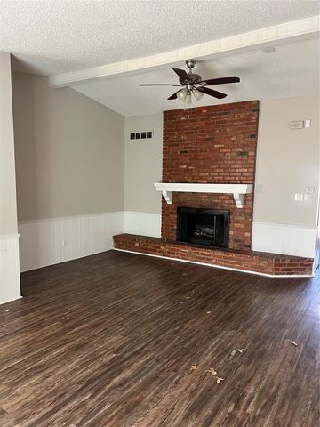 5104 NW 27th Street, Oklahoma City, OK 73127