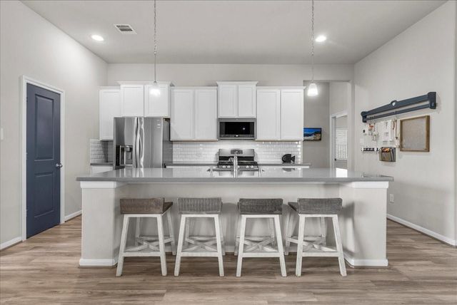 2417 Arbor Edge Crossing, Texas City, TX 77568