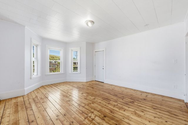 50 West St 3, Fitchburg, MA 01420