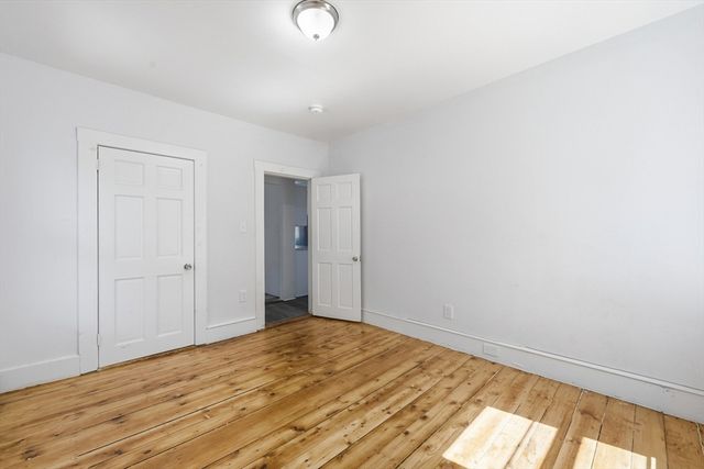 50 West St 3, Fitchburg, MA 01420