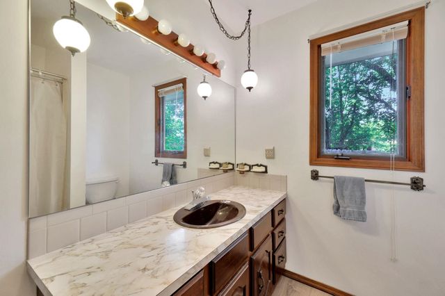 2534 S YELLOWSTONE CIR, Wichita, KS 67215